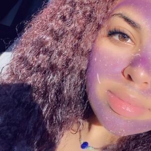 Meet your Posher, Briannah